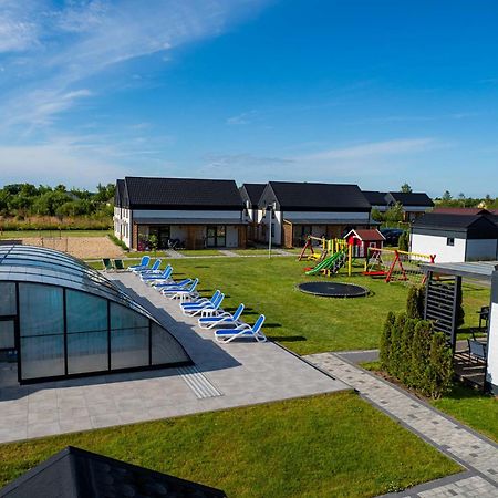 Wakacyjna Osada Villa Jezierzany Exteriör bild